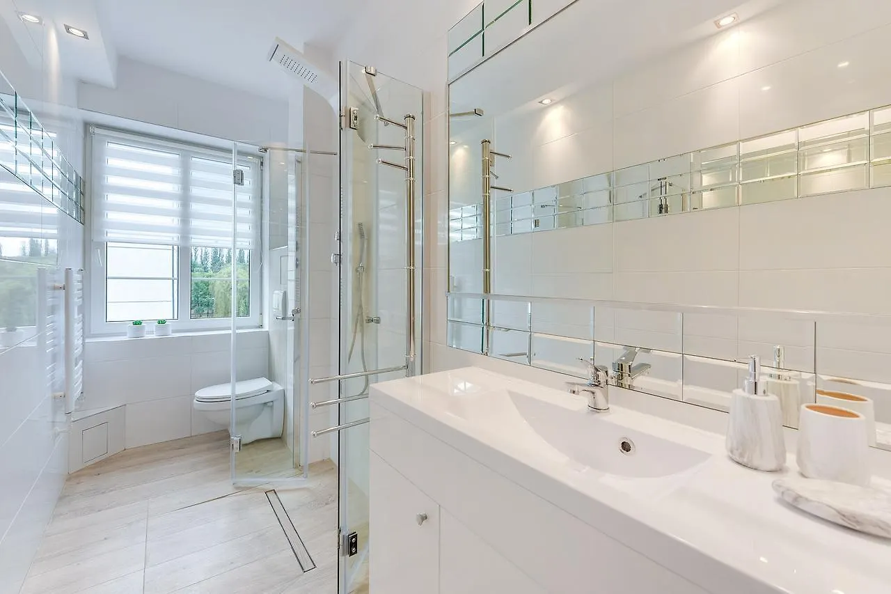 Old Town Gardens Modern Apartment Gdansk